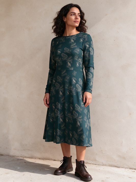 Specimen Plate, Deep | Dress - worn scene